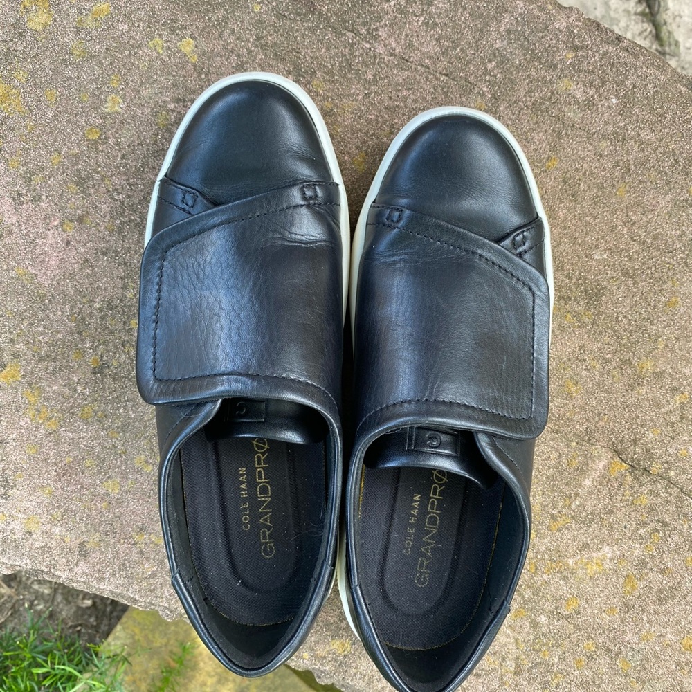 Cole Haan Grandpro Woman’s Sneaker sz 7.5 Black